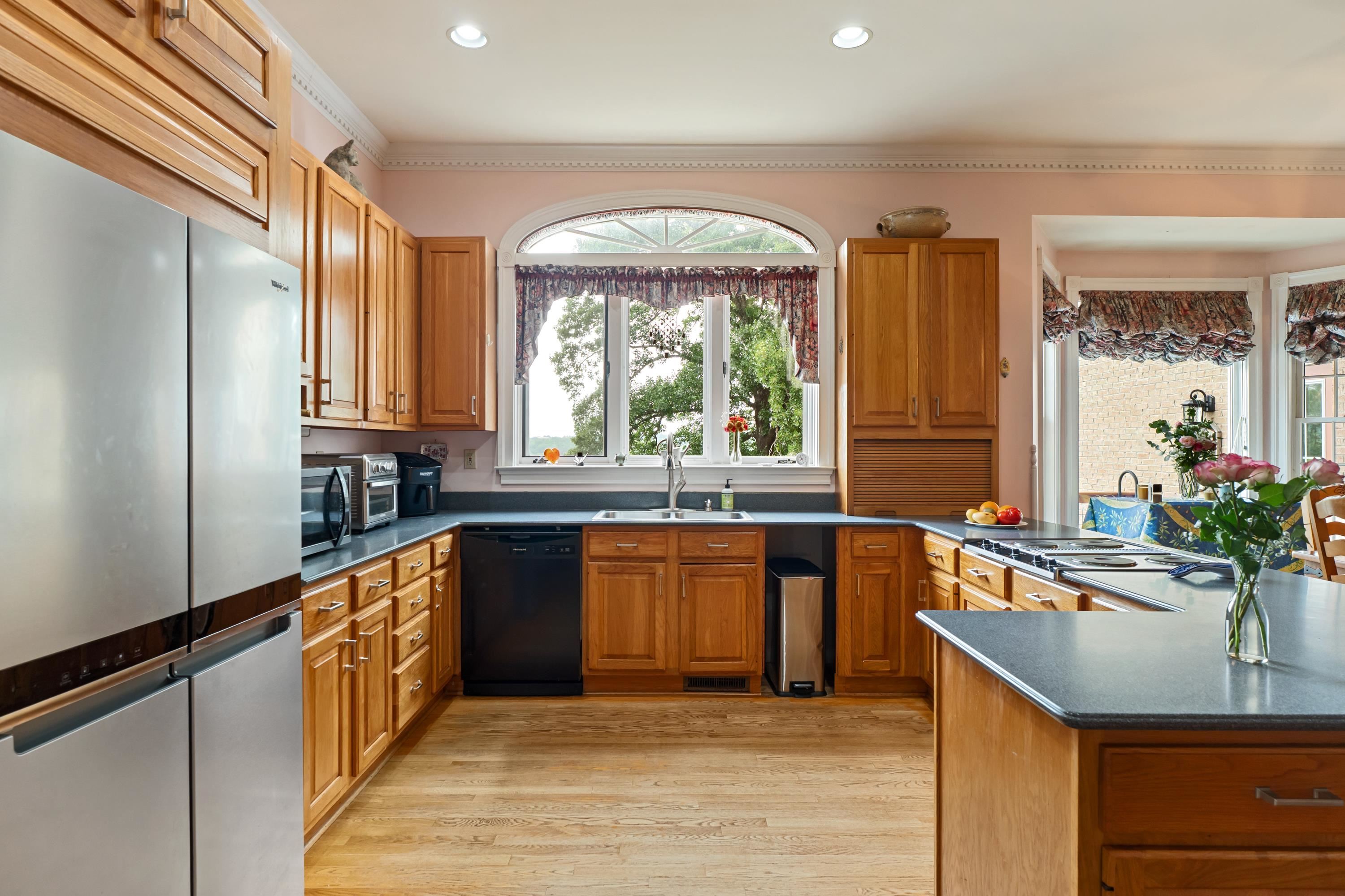 1636 MILTON RD, CHARLOTTESVILLE, Virginia 22902, 7 Bedrooms Bedrooms, ,5 BathroomsBathrooms,Residential,1636 MILTON RD,678242 MLS # 678242 1636 MILTON RD, CHARLOTTESVILLE, Virginia 22902, 7 Bedrooms Bedrooms, ,5 BathroomsBathrooms,Residential,1636 MILTON RD,678242 MLS # 678242