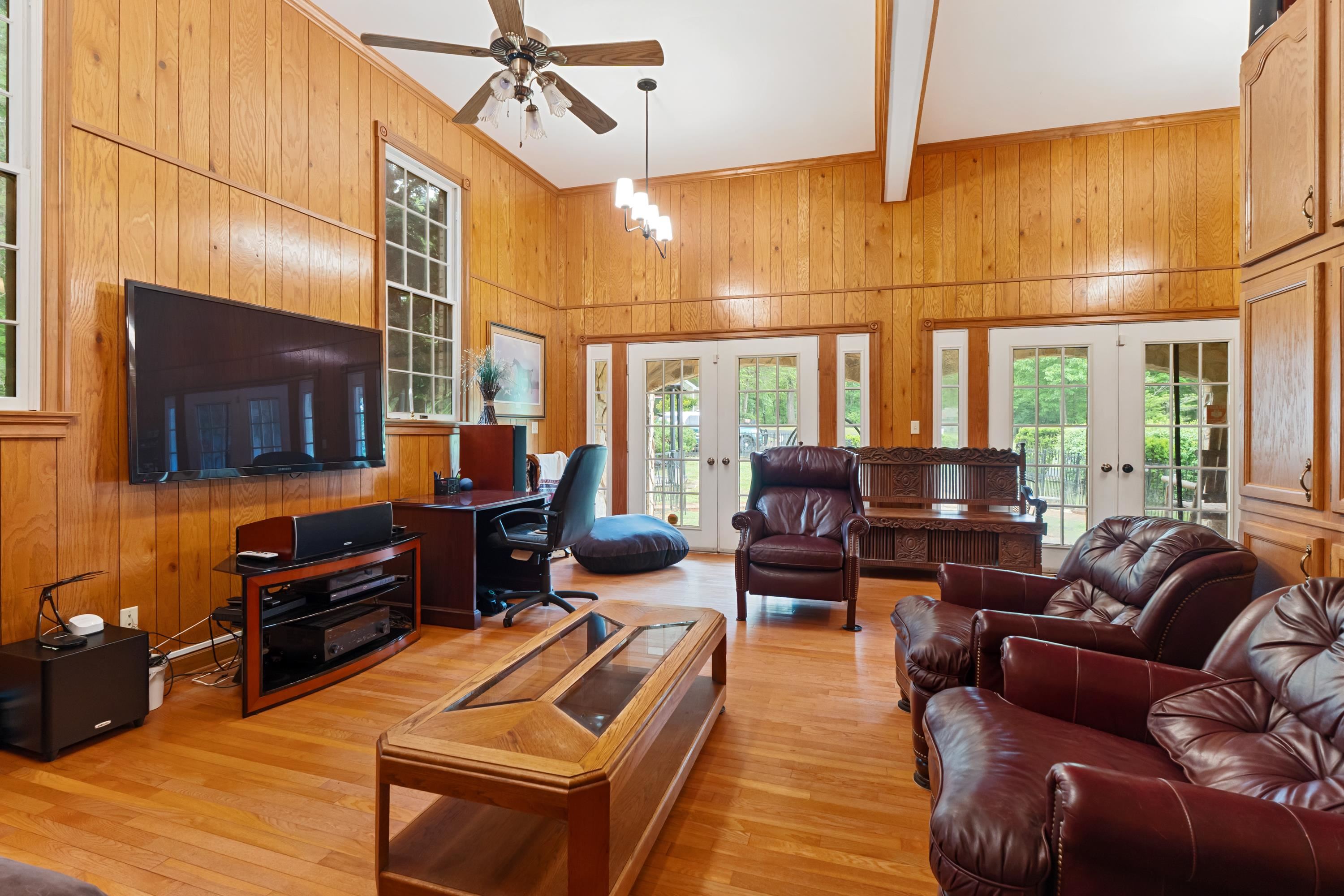 1636 MILTON RD, CHARLOTTESVILLE, Virginia 22902, 7 Bedrooms Bedrooms, ,5 BathroomsBathrooms,Residential,1636 MILTON RD,678242 MLS # 678242 1636 MILTON RD, CHARLOTTESVILLE, Virginia 22902, 7 Bedrooms Bedrooms, ,5 BathroomsBathrooms,Residential,1636 MILTON RD,678242 MLS # 678242