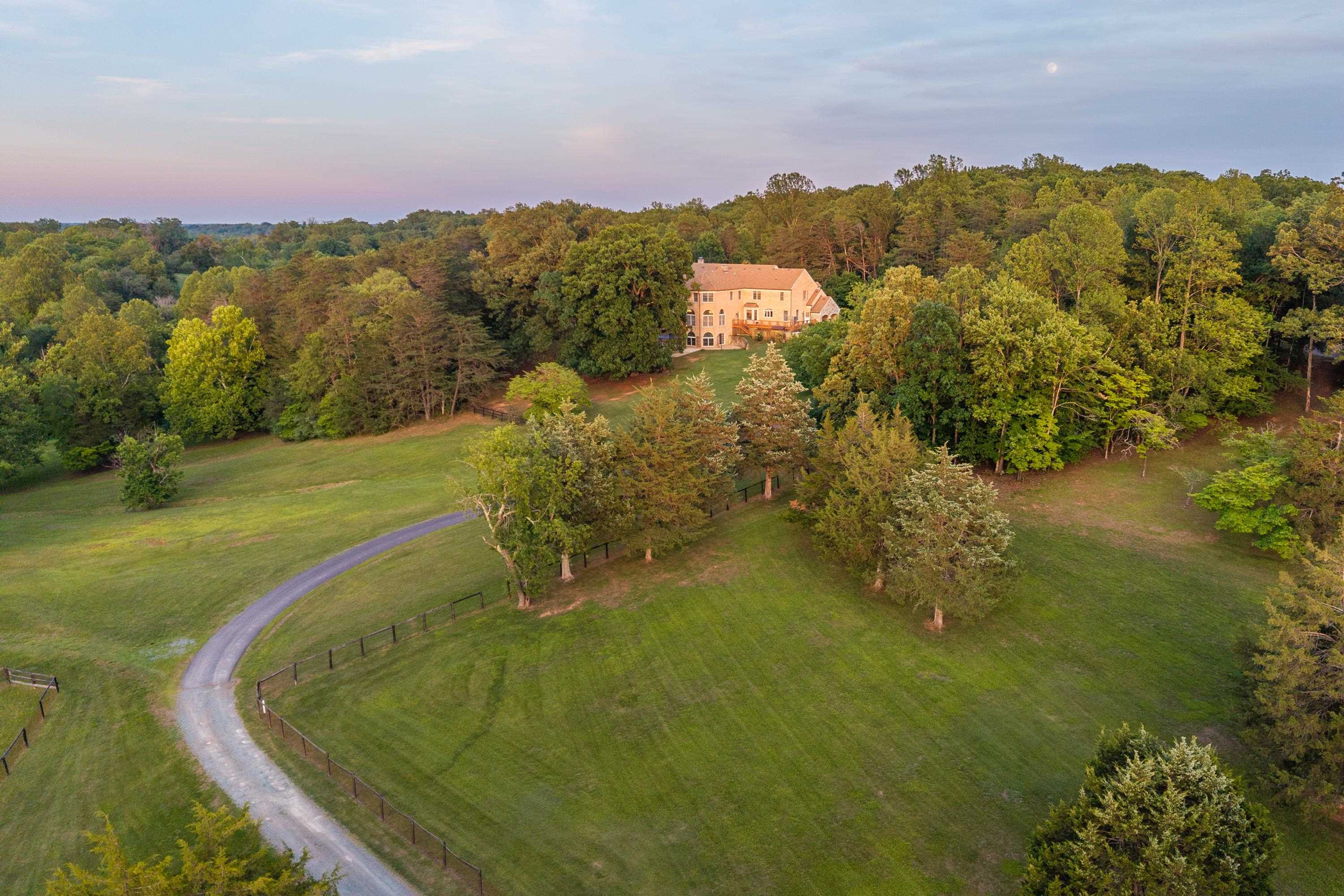 1636 MILTON RD, CHARLOTTESVILLE, Virginia 22902, 7 Bedrooms Bedrooms, ,5 BathroomsBathrooms,Residential,1636 MILTON RD,678242 MLS # 678242 1636 MILTON RD, CHARLOTTESVILLE, Virginia 22902, 7 Bedrooms Bedrooms, ,5 BathroomsBathrooms,Residential,1636 MILTON RD,678242 MLS # 678242