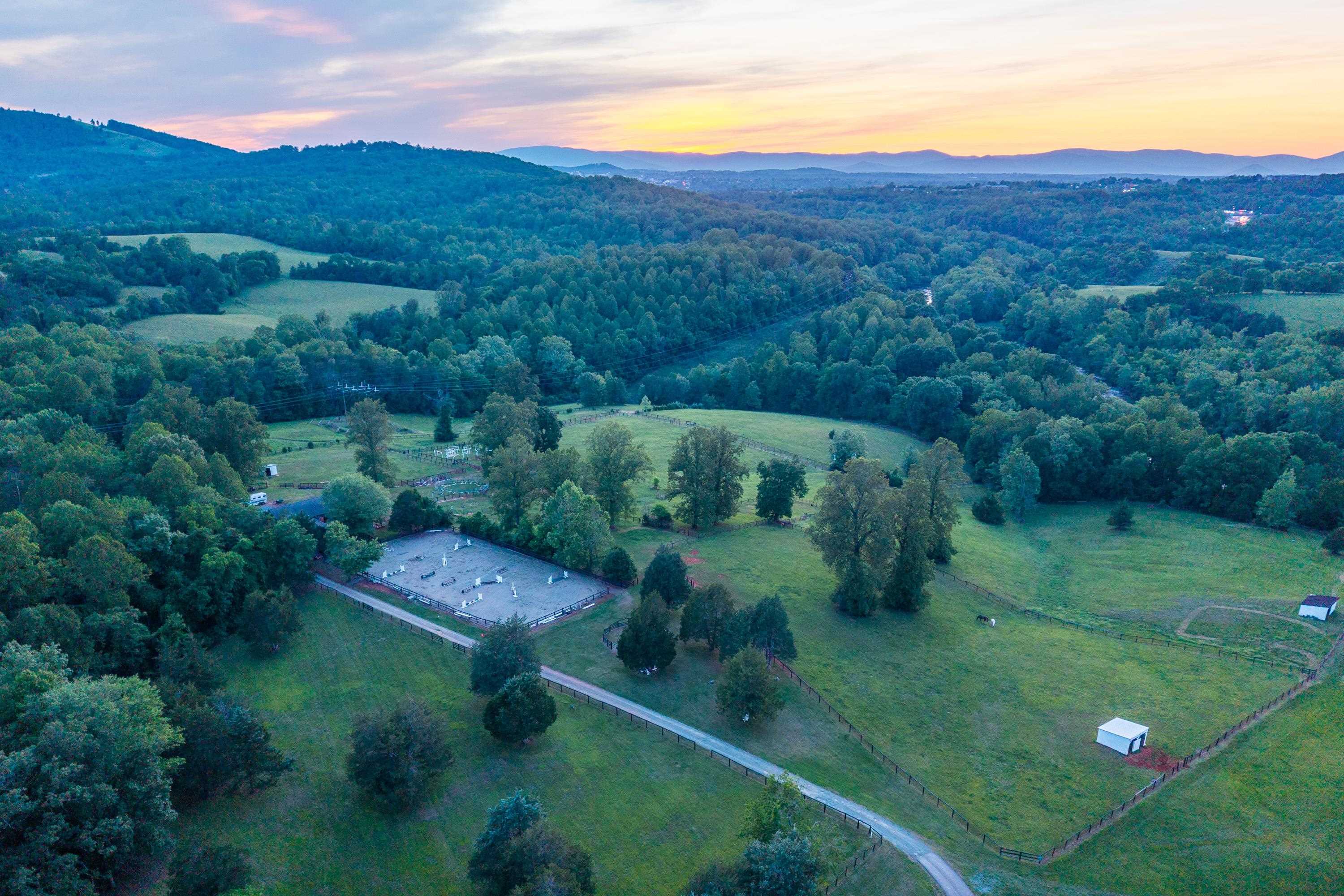 1636 MILTON RD, CHARLOTTESVILLE, Virginia 22902, 7 Bedrooms Bedrooms, ,5 BathroomsBathrooms,Residential,1636 MILTON RD,678242 MLS # 678242 1636 MILTON RD, CHARLOTTESVILLE, Virginia 22902, 7 Bedrooms Bedrooms, ,5 BathroomsBathrooms,Residential,1636 MILTON RD,678242 MLS # 678242