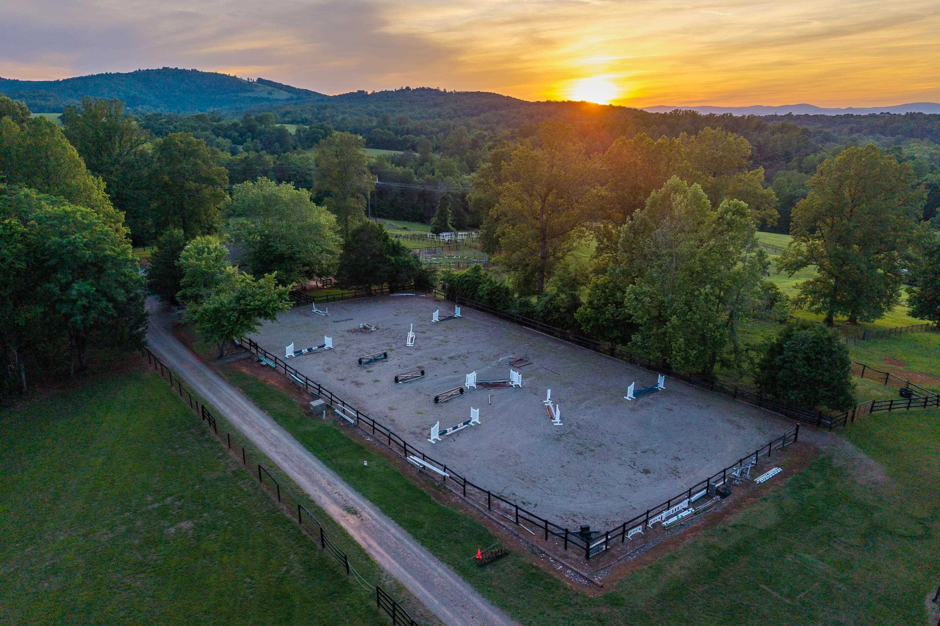 1636 MILTON RD, CHARLOTTESVILLE, Virginia 22902, 7 Bedrooms Bedrooms, ,5 BathroomsBathrooms,Residential,1636 MILTON RD,678242 MLS # 678242 1636 MILTON RD, CHARLOTTESVILLE, Virginia 22902, 7 Bedrooms Bedrooms, ,5 BathroomsBathrooms,Residential,1636 MILTON RD,678242 MLS # 678242
