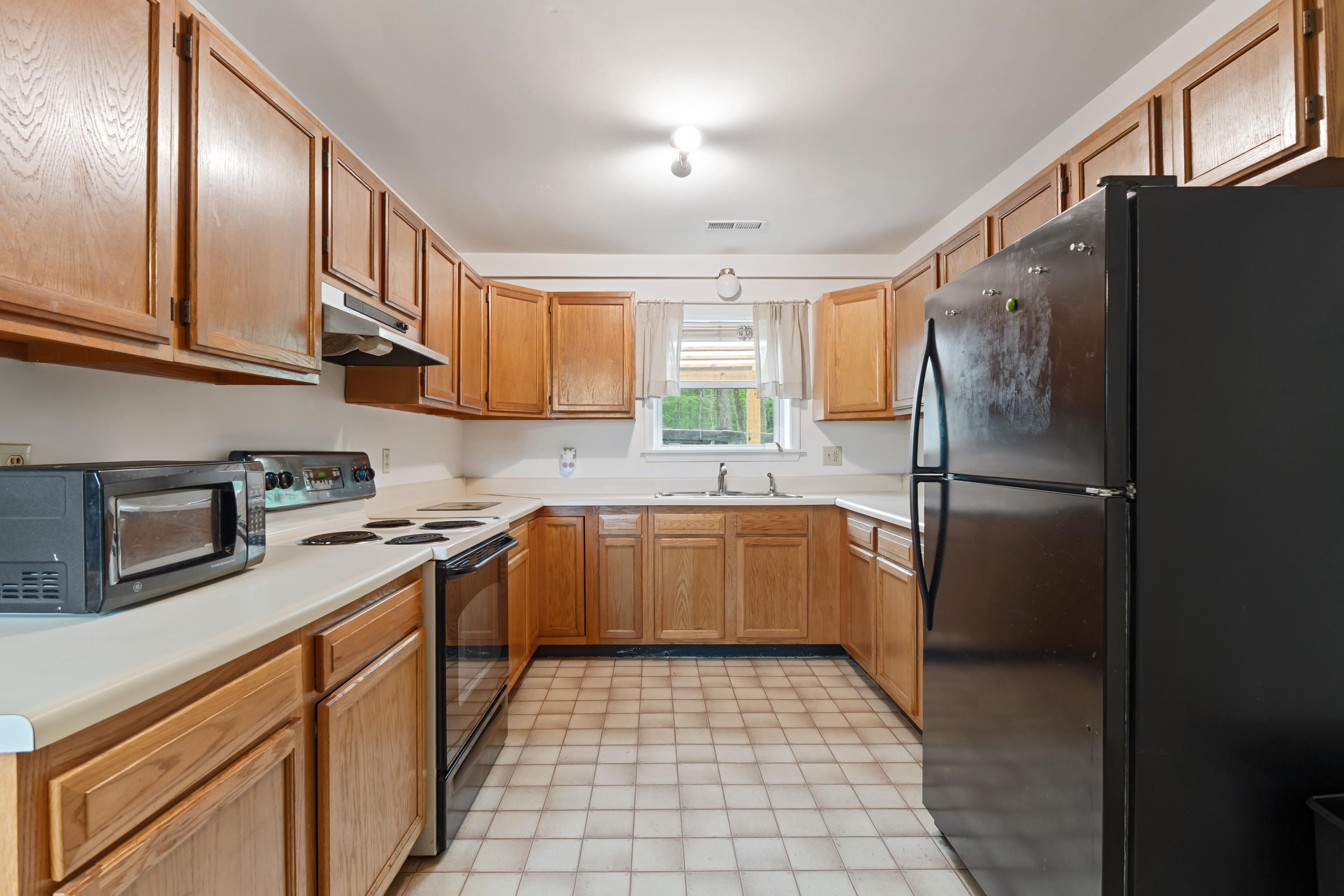 1636 MILTON RD, CHARLOTTESVILLE, Virginia 22902, 7 Bedrooms Bedrooms, ,5 BathroomsBathrooms,Residential,1636 MILTON RD,678242 MLS # 678242 1636 MILTON RD, CHARLOTTESVILLE, Virginia 22902, 7 Bedrooms Bedrooms, ,5 BathroomsBathrooms,Residential,1636 MILTON RD,678242 MLS # 678242