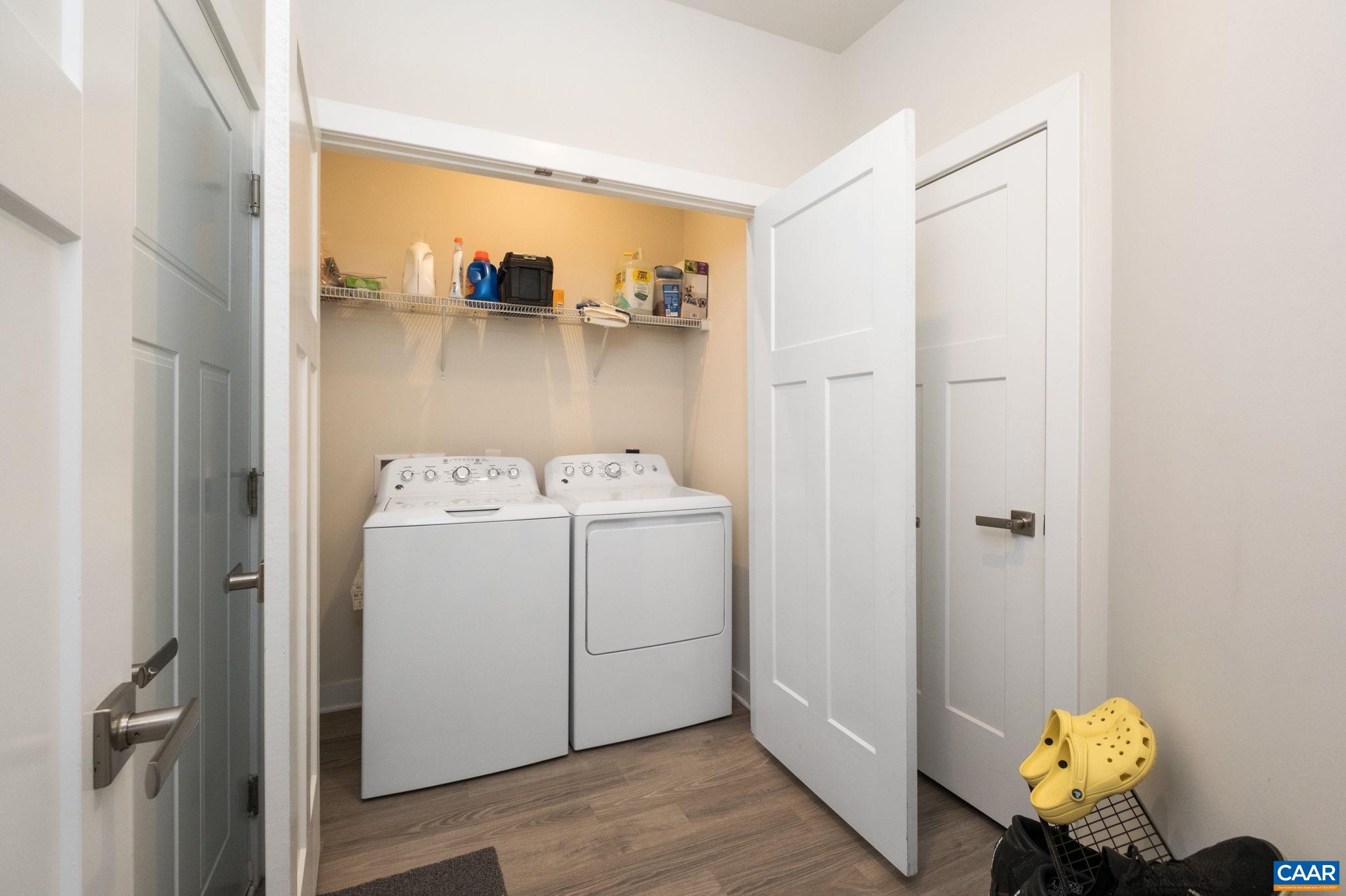 3013 SUN VALLEY DR, CHARLOTTESVILLE, Virginia 22903, 3 Bedrooms Bedrooms, ,2 BathroomsBathrooms,Residential,3013 SUN VALLEY DR,678244 MLS # 678244 3013 SUN VALLEY DR, CHARLOTTESVILLE, Virginia 22903, 3 Bedrooms Bedrooms, ,2 BathroomsBathrooms,Residential,3013 SUN VALLEY DR,678244 MLS # 678244
