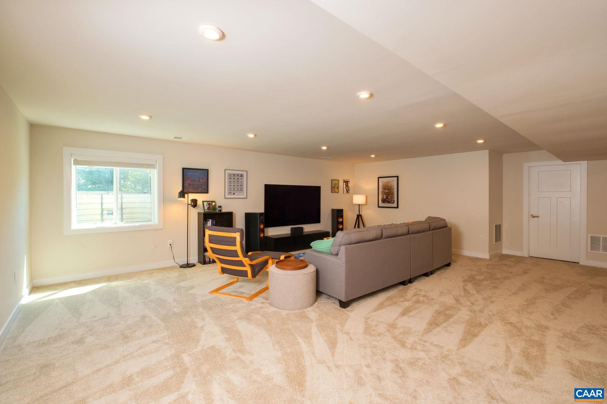 3013 SUN VALLEY DR, CHARLOTTESVILLE, Virginia 22903, 3 Bedrooms Bedrooms, ,2 BathroomsBathrooms,Residential,3013 SUN VALLEY DR,678244 MLS # 678244 3013 SUN VALLEY DR, CHARLOTTESVILLE, Virginia 22903, 3 Bedrooms Bedrooms, ,2 BathroomsBathrooms,Residential,3013 SUN VALLEY DR,678244 MLS # 678244