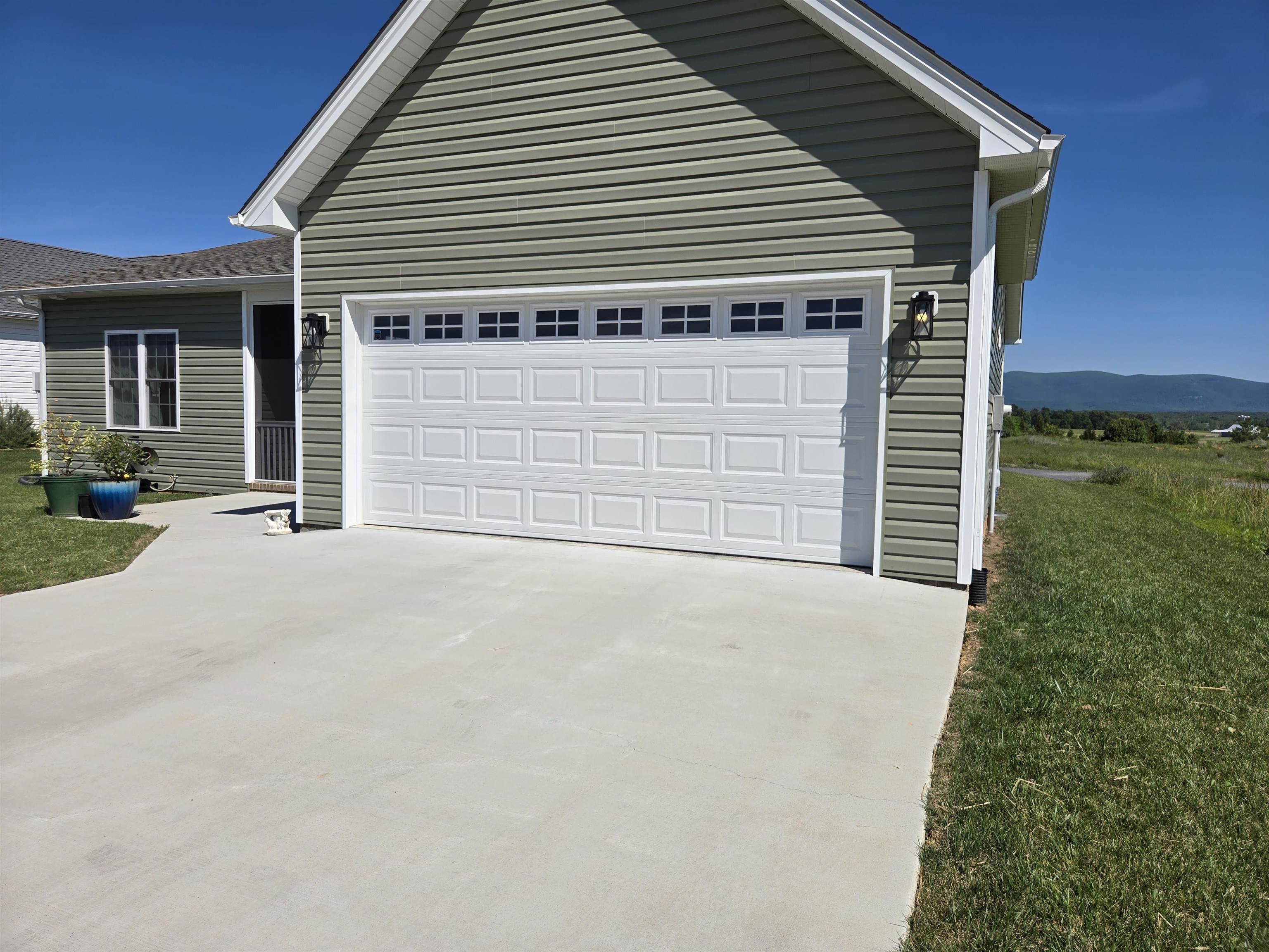 209 STONE DR, STUARTS DRAFT, Virginia 24477, 3 Bedrooms Bedrooms, ,2 BathroomsBathrooms,Residential,209 Stone Dr. Stuarts Draft VA. 24477 I-64 to exi,209 STONE DR,678248 MLS # 678248 209 STONE DR, STUARTS DRAFT, Virginia 24477, 3 Bedrooms Bedrooms, ,2 BathroomsBathrooms,Residential,209 Stone Dr. Stuarts Draft VA. 24477 I-64 to exi,209 STONE DR,678248 MLS # 678248