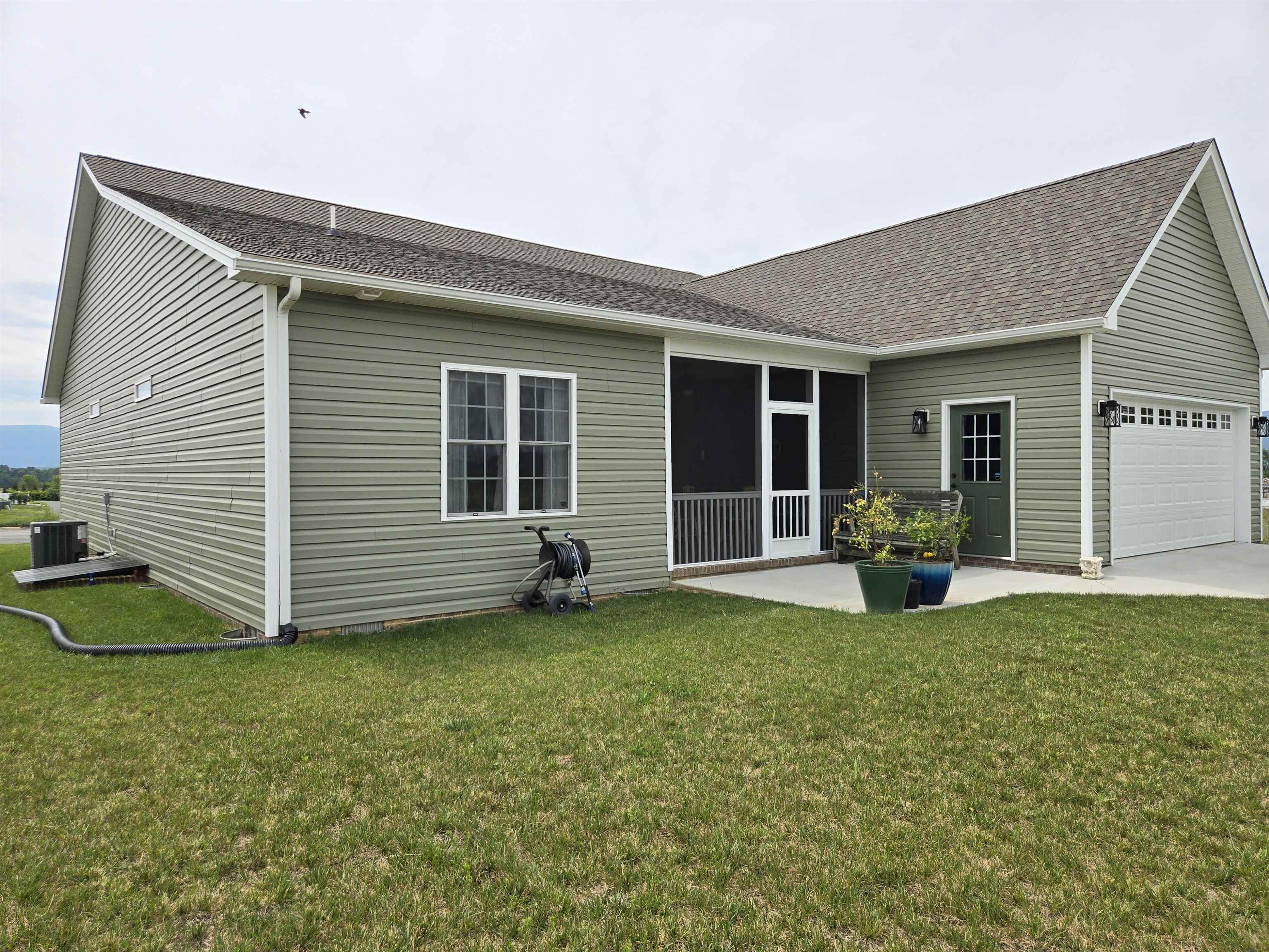 209 STONE DR, STUARTS DRAFT, Virginia 24477, 3 Bedrooms Bedrooms, ,2 BathroomsBathrooms,Residential,209 Stone Dr. Stuarts Draft VA. 24477 I-64 to exi,209 STONE DR,678248 MLS # 678248 209 STONE DR, STUARTS DRAFT, Virginia 24477, 3 Bedrooms Bedrooms, ,2 BathroomsBathrooms,Residential,209 Stone Dr. Stuarts Draft VA. 24477 I-64 to exi,209 STONE DR,678248 MLS # 678248