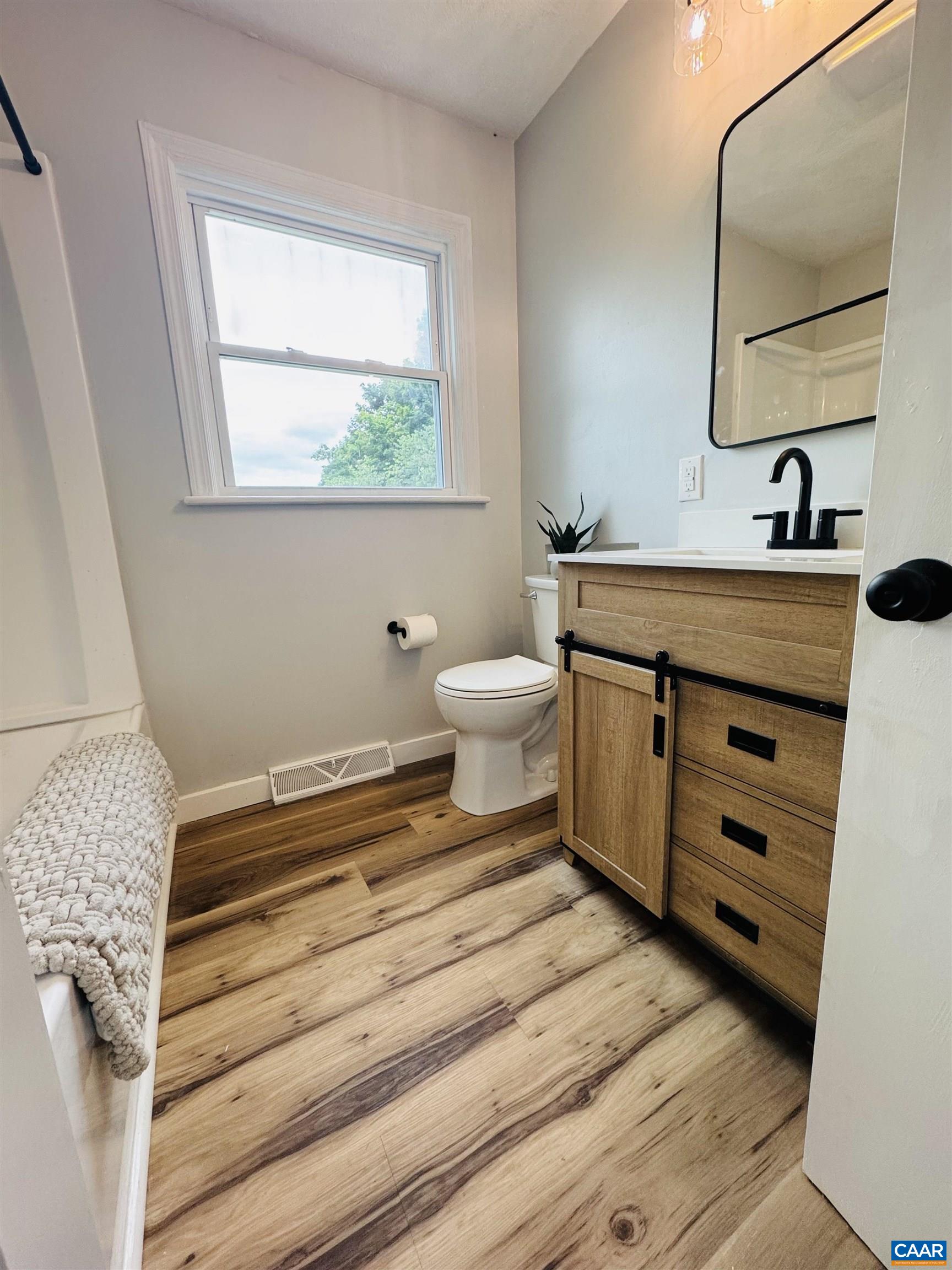 1607 SKYMONT CR, STAUNTON, Virginia 24401, 4 Bedrooms Bedrooms, ,1 BathroomBathrooms,Residential,Renovated cutie!,1607 SKYMONT CR,678250 MLS # 678250 1607 SKYMONT CR, STAUNTON, Virginia 24401, 4 Bedrooms Bedrooms, ,1 BathroomBathrooms,Residential,Renovated cutie!,1607 SKYMONT CR,678250 MLS # 678250