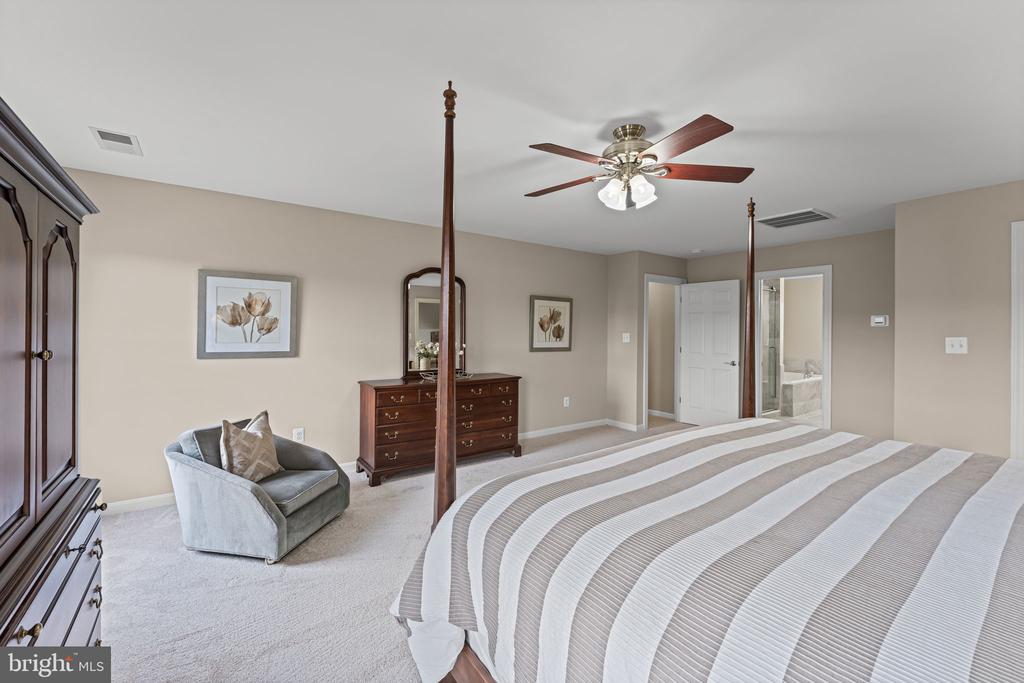6272 BLACKWELL RD, WARRENTON, Virginia 20187, 6 Bedrooms Bedrooms, ,5 BathroomsBathrooms,Residential,6272 BLACKWELL RD,VAFQ2022178 MLS # VAFQ2022178 6272 BLACKWELL RD, WARRENTON, Virginia 20187, 6 Bedrooms Bedrooms, ,5 BathroomsBathrooms,Residential,6272 BLACKWELL RD,VAFQ2022178 MLS # VAFQ2022178