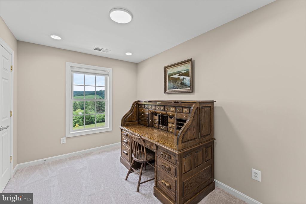 6272 BLACKWELL RD, WARRENTON, Virginia 20187, 6 Bedrooms Bedrooms, ,5 BathroomsBathrooms,Residential,6272 BLACKWELL RD,VAFQ2022178 MLS # VAFQ2022178 6272 BLACKWELL RD, WARRENTON, Virginia 20187, 6 Bedrooms Bedrooms, ,5 BathroomsBathrooms,Residential,6272 BLACKWELL RD,VAFQ2022178 MLS # VAFQ2022178