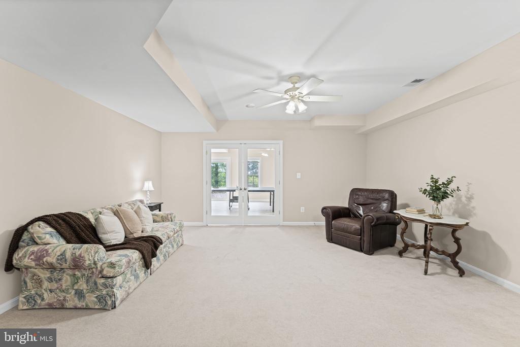 6272 BLACKWELL RD, WARRENTON, Virginia 20187, 6 Bedrooms Bedrooms, ,5 BathroomsBathrooms,Residential,6272 BLACKWELL RD,VAFQ2022178 MLS # VAFQ2022178 6272 BLACKWELL RD, WARRENTON, Virginia 20187, 6 Bedrooms Bedrooms, ,5 BathroomsBathrooms,Residential,6272 BLACKWELL RD,VAFQ2022178 MLS # VAFQ2022178