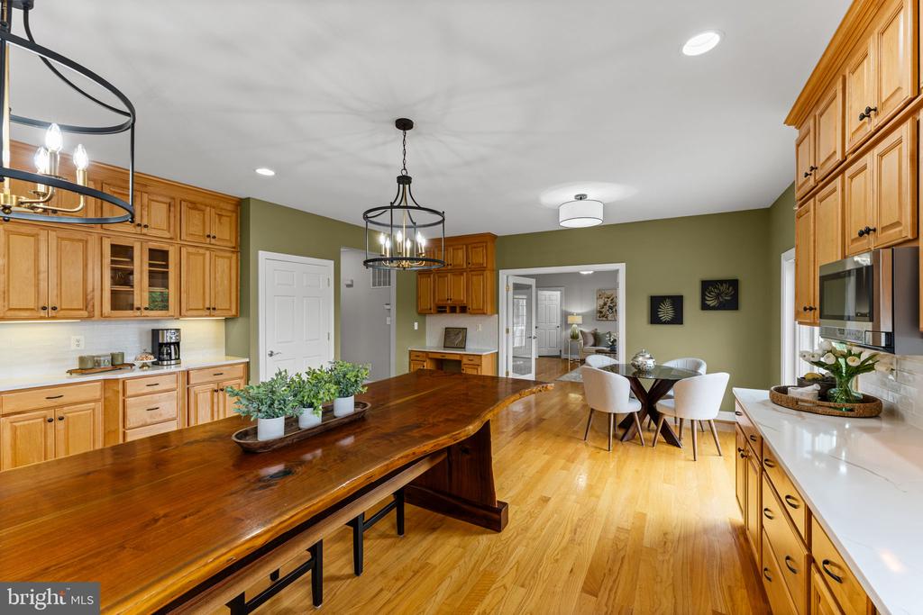 6272 BLACKWELL RD, WARRENTON, Virginia 20187, 6 Bedrooms Bedrooms, ,5 BathroomsBathrooms,Residential,6272 BLACKWELL RD,VAFQ2022178 MLS # VAFQ2022178 6272 BLACKWELL RD, WARRENTON, Virginia 20187, 6 Bedrooms Bedrooms, ,5 BathroomsBathrooms,Residential,6272 BLACKWELL RD,VAFQ2022178 MLS # VAFQ2022178
