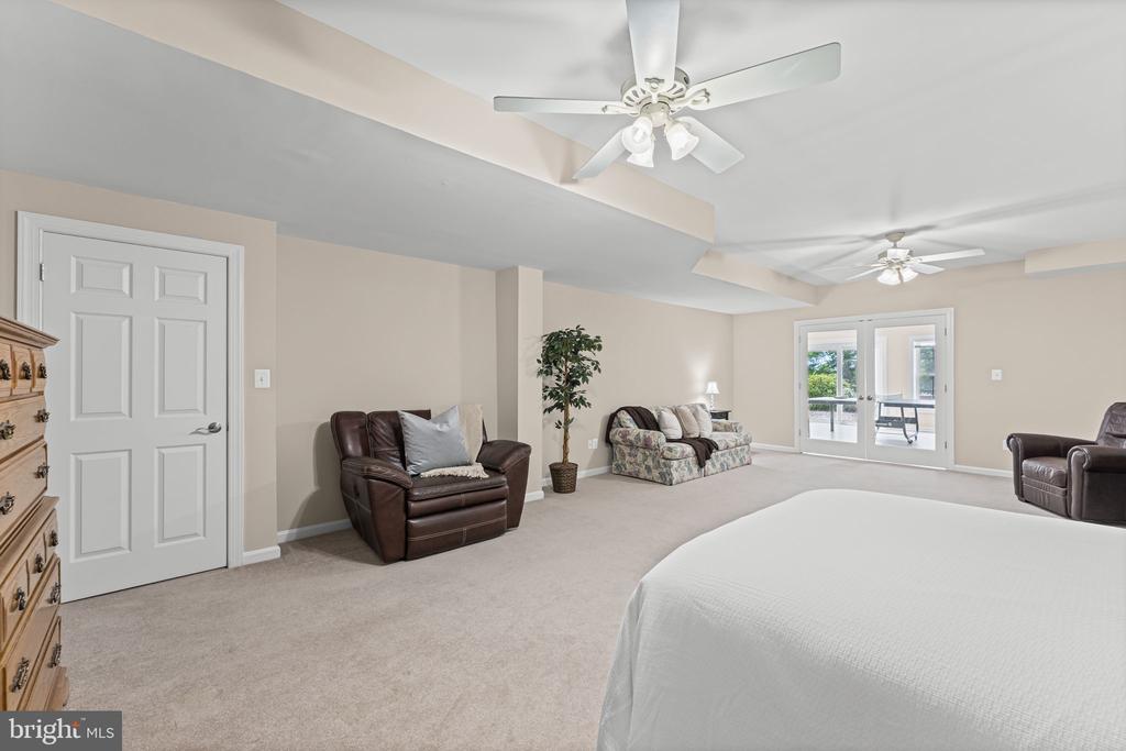 6272 BLACKWELL RD, WARRENTON, Virginia 20187, 6 Bedrooms Bedrooms, ,5 BathroomsBathrooms,Residential,6272 BLACKWELL RD,VAFQ2022178 MLS # VAFQ2022178 6272 BLACKWELL RD, WARRENTON, Virginia 20187, 6 Bedrooms Bedrooms, ,5 BathroomsBathrooms,Residential,6272 BLACKWELL RD,VAFQ2022178 MLS # VAFQ2022178