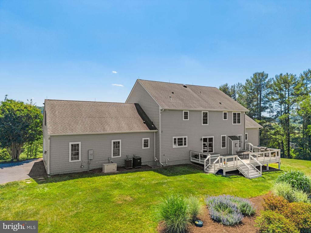 6272 BLACKWELL RD, WARRENTON, Virginia 20187, 6 Bedrooms Bedrooms, ,5 BathroomsBathrooms,Residential,6272 BLACKWELL RD,VAFQ2022178 MLS # VAFQ2022178 6272 BLACKWELL RD, WARRENTON, Virginia 20187, 6 Bedrooms Bedrooms, ,5 BathroomsBathrooms,Residential,6272 BLACKWELL RD,VAFQ2022178 MLS # VAFQ2022178