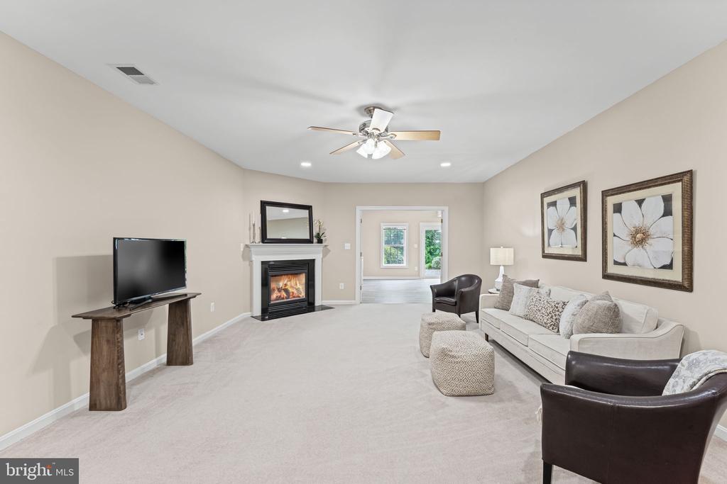 6272 BLACKWELL RD, WARRENTON, Virginia 20187, 6 Bedrooms Bedrooms, ,5 BathroomsBathrooms,Residential,6272 BLACKWELL RD,VAFQ2022178 MLS # VAFQ2022178 6272 BLACKWELL RD, WARRENTON, Virginia 20187, 6 Bedrooms Bedrooms, ,5 BathroomsBathrooms,Residential,6272 BLACKWELL RD,VAFQ2022178 MLS # VAFQ2022178