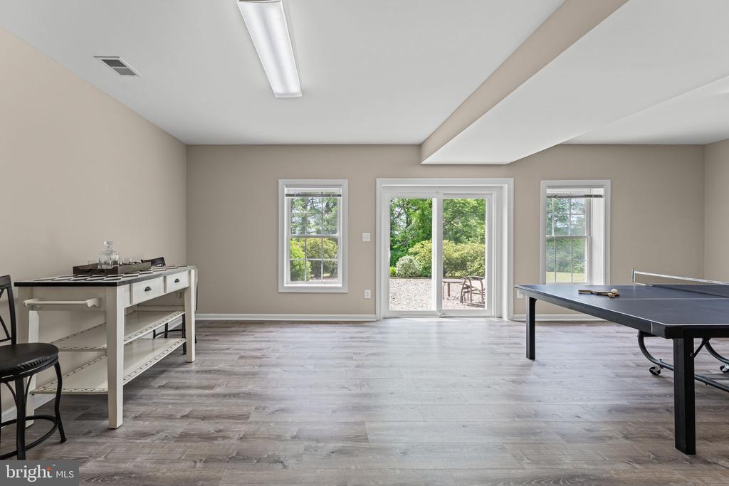 6272 BLACKWELL RD, WARRENTON, Virginia 20187, 6 Bedrooms Bedrooms, ,5 BathroomsBathrooms,Residential,6272 BLACKWELL RD,VAFQ2022178 MLS # VAFQ2022178 6272 BLACKWELL RD, WARRENTON, Virginia 20187, 6 Bedrooms Bedrooms, ,5 BathroomsBathrooms,Residential,6272 BLACKWELL RD,VAFQ2022178 MLS # VAFQ2022178