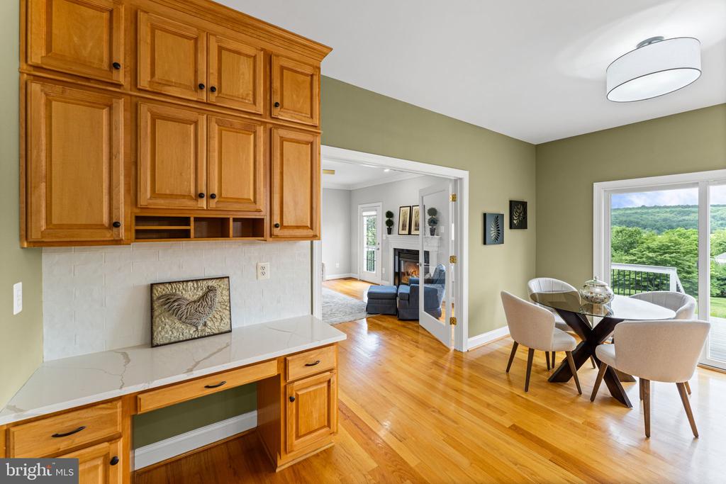 6272 BLACKWELL RD, WARRENTON, Virginia 20187, 6 Bedrooms Bedrooms, ,5 BathroomsBathrooms,Residential,6272 BLACKWELL RD,VAFQ2022178 MLS # VAFQ2022178 6272 BLACKWELL RD, WARRENTON, Virginia 20187, 6 Bedrooms Bedrooms, ,5 BathroomsBathrooms,Residential,6272 BLACKWELL RD,VAFQ2022178 MLS # VAFQ2022178