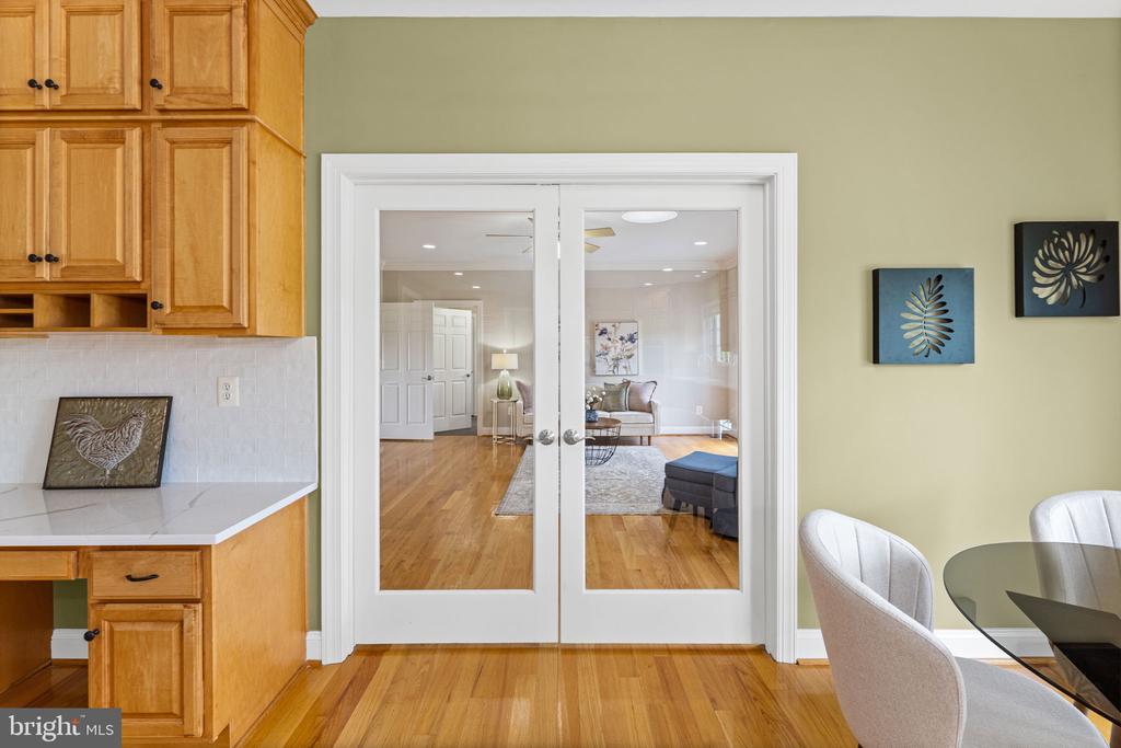 6272 BLACKWELL RD, WARRENTON, Virginia 20187, 6 Bedrooms Bedrooms, ,5 BathroomsBathrooms,Residential,6272 BLACKWELL RD,VAFQ2022178 MLS # VAFQ2022178 6272 BLACKWELL RD, WARRENTON, Virginia 20187, 6 Bedrooms Bedrooms, ,5 BathroomsBathrooms,Residential,6272 BLACKWELL RD,VAFQ2022178 MLS # VAFQ2022178