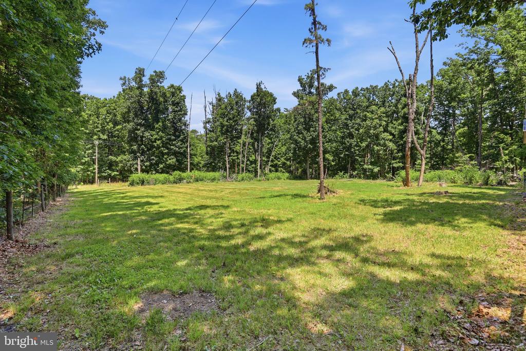 483 HADEN MARTIN RD, PALMYRA, Virginia 22963, 2 Bedrooms Bedrooms, ,1 BathroomBathrooms,Residential,483 HADEN MARTIN RD,VAFN2000694 MLS # VAFN2000694 483 HADEN MARTIN RD, PALMYRA, Virginia 22963, 2 Bedrooms Bedrooms, ,1 BathroomBathrooms,Residential,483 HADEN MARTIN RD,VAFN2000694 MLS # VAFN2000694