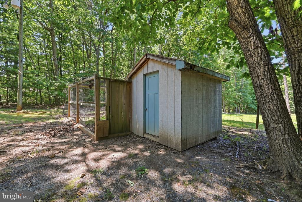 483 HADEN MARTIN RD, PALMYRA, Virginia 22963, 2 Bedrooms Bedrooms, ,1 BathroomBathrooms,Residential,483 HADEN MARTIN RD,VAFN2000694 MLS # VAFN2000694 483 HADEN MARTIN RD, PALMYRA, Virginia 22963, 2 Bedrooms Bedrooms, ,1 BathroomBathrooms,Residential,483 HADEN MARTIN RD,VAFN2000694 MLS # VAFN2000694