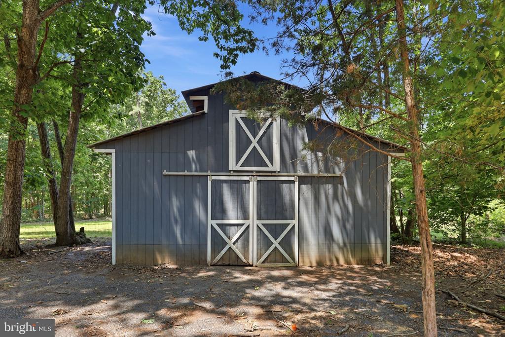 483 HADEN MARTIN RD, PALMYRA, Virginia 22963, 2 Bedrooms Bedrooms, ,1 BathroomBathrooms,Residential,483 HADEN MARTIN RD,VAFN2000694 MLS # VAFN2000694 483 HADEN MARTIN RD, PALMYRA, Virginia 22963, 2 Bedrooms Bedrooms, ,1 BathroomBathrooms,Residential,483 HADEN MARTIN RD,VAFN2000694 MLS # VAFN2000694