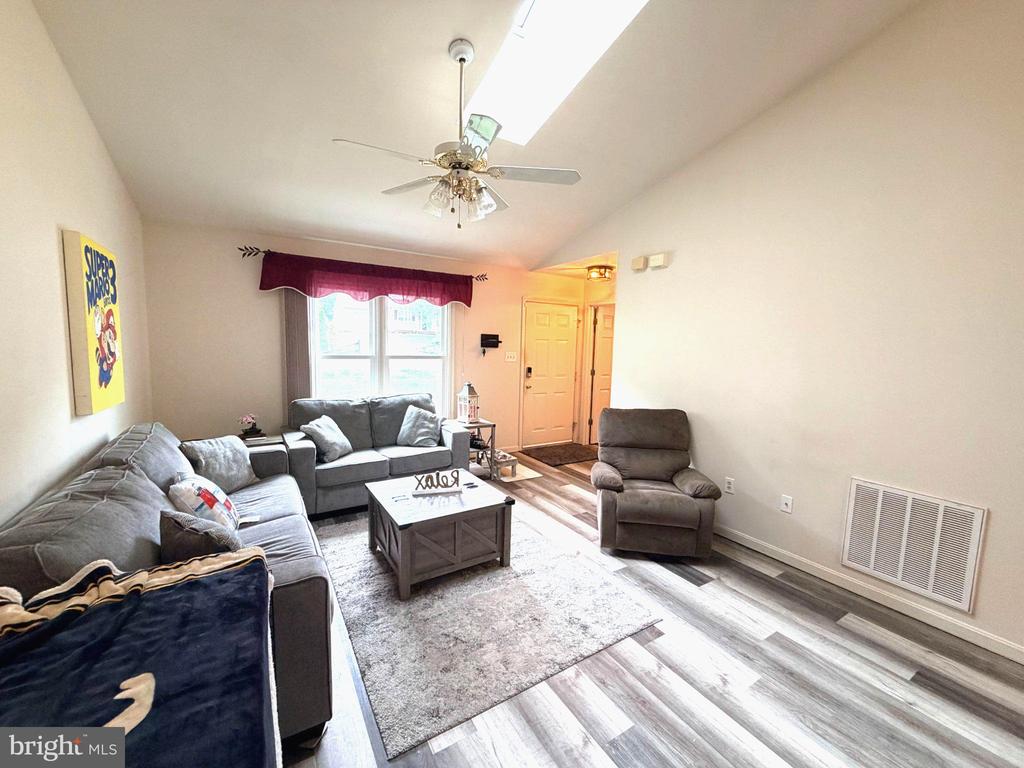 11722 CAMELOT WAY, FREDERICKSBURG, Virginia 22407, 3 Bedrooms Bedrooms, ,2 BathroomsBathrooms,Residential,11722 CAMELOT WAY,VASP2042592 MLS # VASP2042592 11722 CAMELOT WAY, FREDERICKSBURG, Virginia 22407, 3 Bedrooms Bedrooms, ,2 BathroomsBathrooms,Residential,11722 CAMELOT WAY,VASP2042592 MLS # VASP2042592