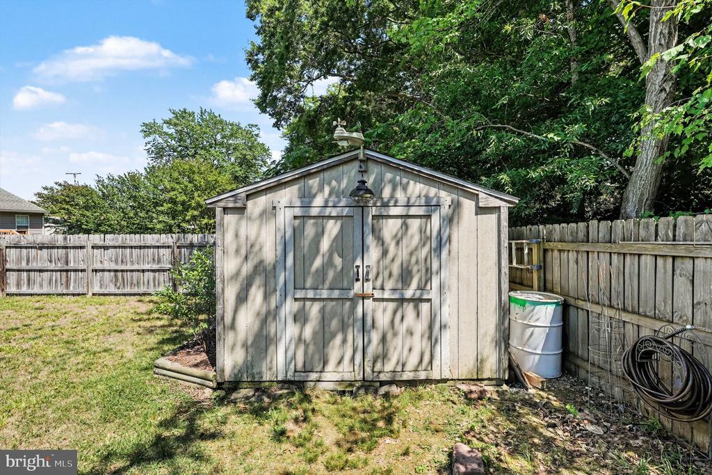 5718 LUCAS ST, FREDERICKSBURG, Virginia 22407, 3 Bedrooms Bedrooms, ,2 BathroomsBathrooms,Residential,5718 LUCAS ST,VASP2040574 MLS # VASP2040574