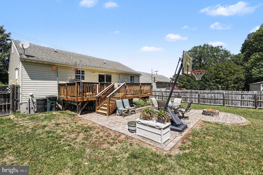 5718 LUCAS ST, FREDERICKSBURG, Virginia 22407, 3 Bedrooms Bedrooms, ,2 BathroomsBathrooms,Residential,5718 LUCAS ST,VASP2040574 MLS # VASP2040574