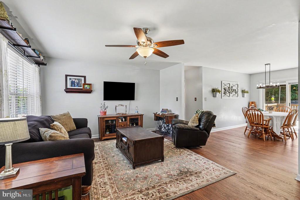 5718 LUCAS ST, FREDERICKSBURG, Virginia 22407, 3 Bedrooms Bedrooms, ,2 BathroomsBathrooms,Residential,5718 LUCAS ST,VASP2040574 MLS # VASP2040574