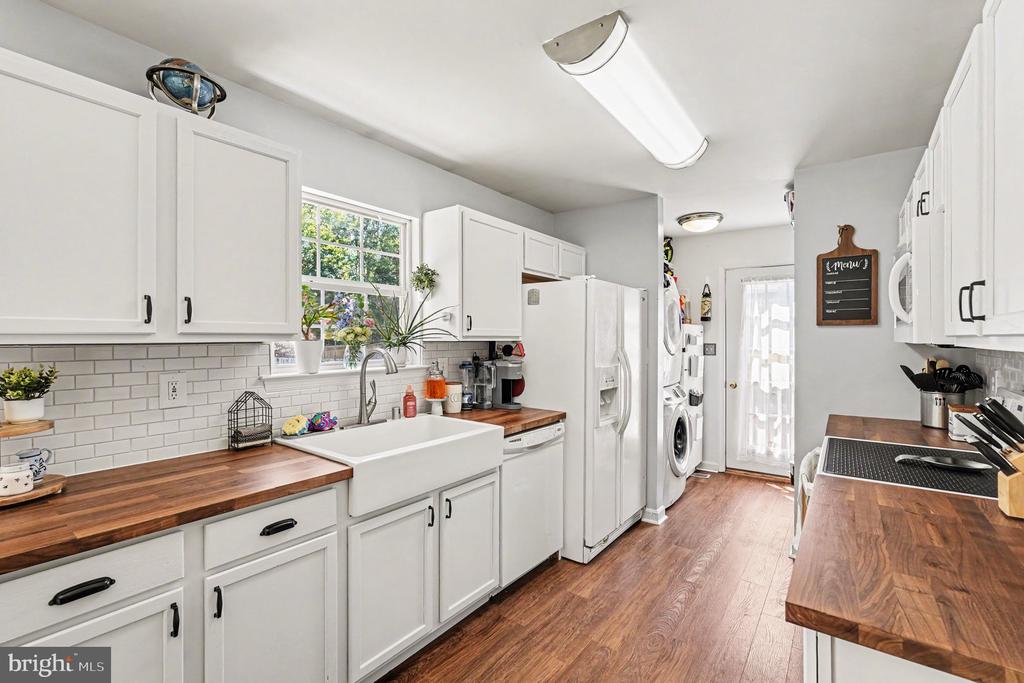 5718 LUCAS ST, FREDERICKSBURG, Virginia 22407, 3 Bedrooms Bedrooms, ,2 BathroomsBathrooms,Residential,5718 LUCAS ST,VASP2040574 MLS # VASP2040574