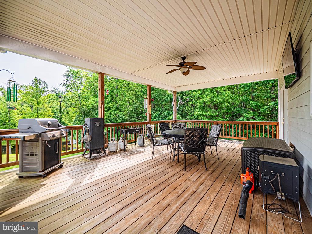 127 SMITH HERITAGE LN, BOSTON, Virginia 22713, 5 Bedrooms Bedrooms, ,4 BathroomsBathrooms,Residential,127 SMITH HERITAGE LN,VARP2002684 MLS # VARP2002684 127 SMITH HERITAGE LN, BOSTON, Virginia 22713, 5 Bedrooms Bedrooms, ,4 BathroomsBathrooms,Residential,127 SMITH HERITAGE LN,VARP2002684 MLS # VARP2002684
