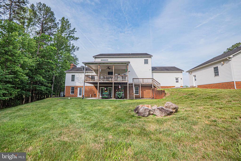 127 SMITH HERITAGE LN, BOSTON, Virginia 22713, 5 Bedrooms Bedrooms, ,4 BathroomsBathrooms,Residential,127 SMITH HERITAGE LN,VARP2002684 MLS # VARP2002684 127 SMITH HERITAGE LN, BOSTON, Virginia 22713, 5 Bedrooms Bedrooms, ,4 BathroomsBathrooms,Residential,127 SMITH HERITAGE LN,VARP2002684 MLS # VARP2002684