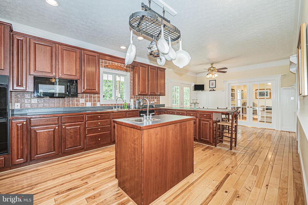 127 SMITH HERITAGE LN, BOSTON, Virginia 22713, 5 Bedrooms Bedrooms, ,4 BathroomsBathrooms,Residential,127 SMITH HERITAGE LN,VARP2002684 MLS # VARP2002684 127 SMITH HERITAGE LN, BOSTON, Virginia 22713, 5 Bedrooms Bedrooms, ,4 BathroomsBathrooms,Residential,127 SMITH HERITAGE LN,VARP2002684 MLS # VARP2002684