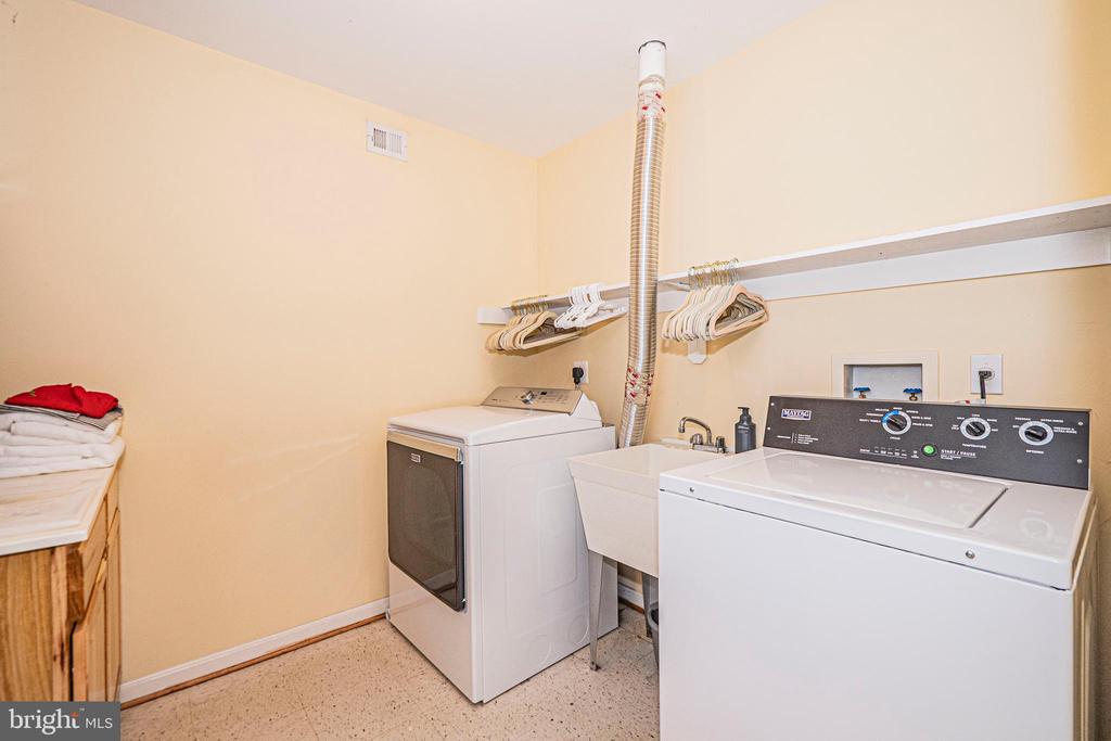 127 SMITH HERITAGE LN, BOSTON, Virginia 22713, 5 Bedrooms Bedrooms, ,4 BathroomsBathrooms,Residential,127 SMITH HERITAGE LN,VARP2002684 MLS # VARP2002684 127 SMITH HERITAGE LN, BOSTON, Virginia 22713, 5 Bedrooms Bedrooms, ,4 BathroomsBathrooms,Residential,127 SMITH HERITAGE LN,VARP2002684 MLS # VARP2002684