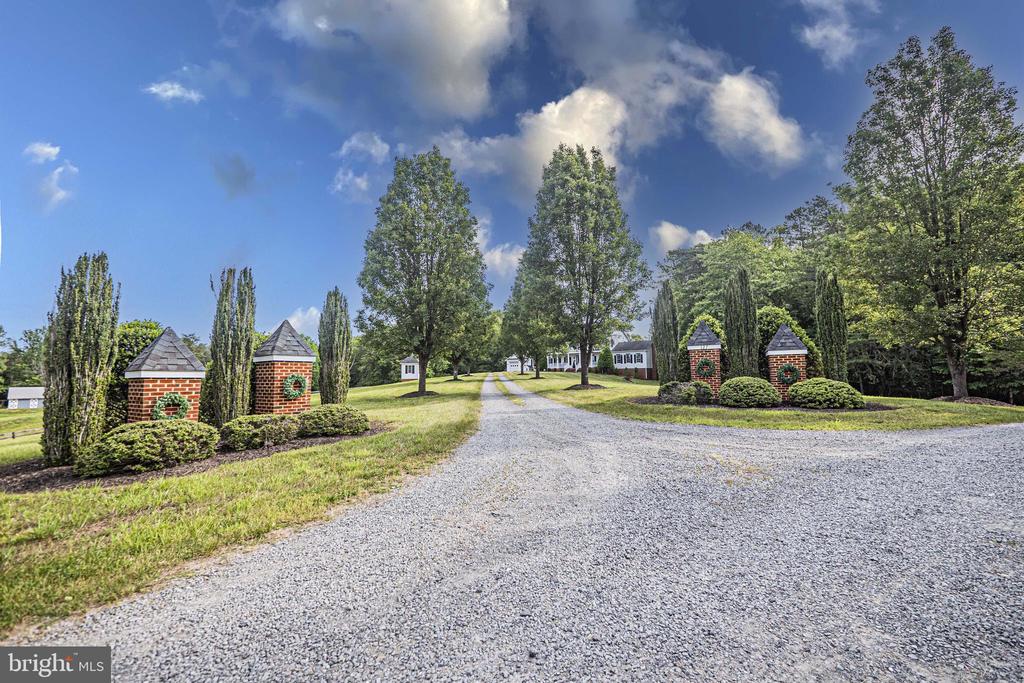 127 SMITH HERITAGE LN, BOSTON, Virginia 22713, 5 Bedrooms Bedrooms, ,4 BathroomsBathrooms,Residential,127 SMITH HERITAGE LN,VARP2002684 MLS # VARP2002684 127 SMITH HERITAGE LN, BOSTON, Virginia 22713, 5 Bedrooms Bedrooms, ,4 BathroomsBathrooms,Residential,127 SMITH HERITAGE LN,VARP2002684 MLS # VARP2002684