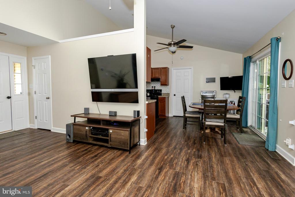 6300 TAVERNEER LN, SPOTSYLVANIA, Virginia 22551, 3 Bedrooms Bedrooms, ,2 BathroomsBathrooms,Residential,6300 TAVERNEER LN,VASP2042696 MLS # VASP2042696 6300 TAVERNEER LN, SPOTSYLVANIA, Virginia 22551, 3 Bedrooms Bedrooms, ,2 BathroomsBathrooms,Residential,6300 TAVERNEER LN,VASP2042696 MLS # VASP2042696