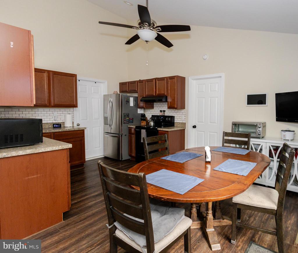 6300 TAVERNEER LN, SPOTSYLVANIA, Virginia 22551, 3 Bedrooms Bedrooms, ,2 BathroomsBathrooms,Residential,6300 TAVERNEER LN,VASP2042696 MLS # VASP2042696 6300 TAVERNEER LN, SPOTSYLVANIA, Virginia 22551, 3 Bedrooms Bedrooms, ,2 BathroomsBathrooms,Residential,6300 TAVERNEER LN,VASP2042696 MLS # VASP2042696
