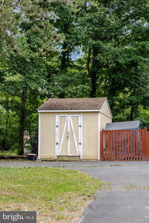 6300 TAVERNEER LN, SPOTSYLVANIA, Virginia 22551, 3 Bedrooms Bedrooms, ,2 BathroomsBathrooms,Residential,6300 TAVERNEER LN,VASP2042696 MLS # VASP2042696 6300 TAVERNEER LN, SPOTSYLVANIA, Virginia 22551, 3 Bedrooms Bedrooms, ,2 BathroomsBathrooms,Residential,6300 TAVERNEER LN,VASP2042696 MLS # VASP2042696