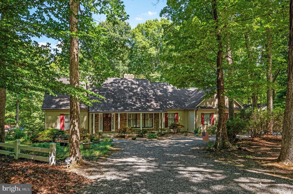 11105 WADDELL RD, BUMPASS, Virginia 23024, 3 Bedrooms Bedrooms, ,3 BathroomsBathrooms,Residential,11105 WADDELL RD,VASP2042412 MLS # VASP2042412 11105 WADDELL RD, BUMPASS, Virginia 23024, 3 Bedrooms Bedrooms, ,3 BathroomsBathrooms,Residential,11105 WADDELL RD,VASP2042412 MLS # VASP2042412