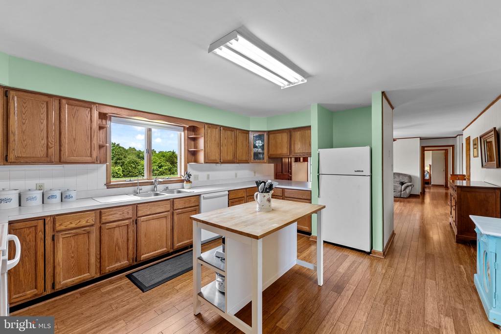 11889 CEMETERY RD, REMINGTON, Virginia 22734, 3 Bedrooms Bedrooms, ,2 BathroomsBathrooms,Residential,11889 CEMETERY RD,VAFQ2022476 MLS # VAFQ2022476