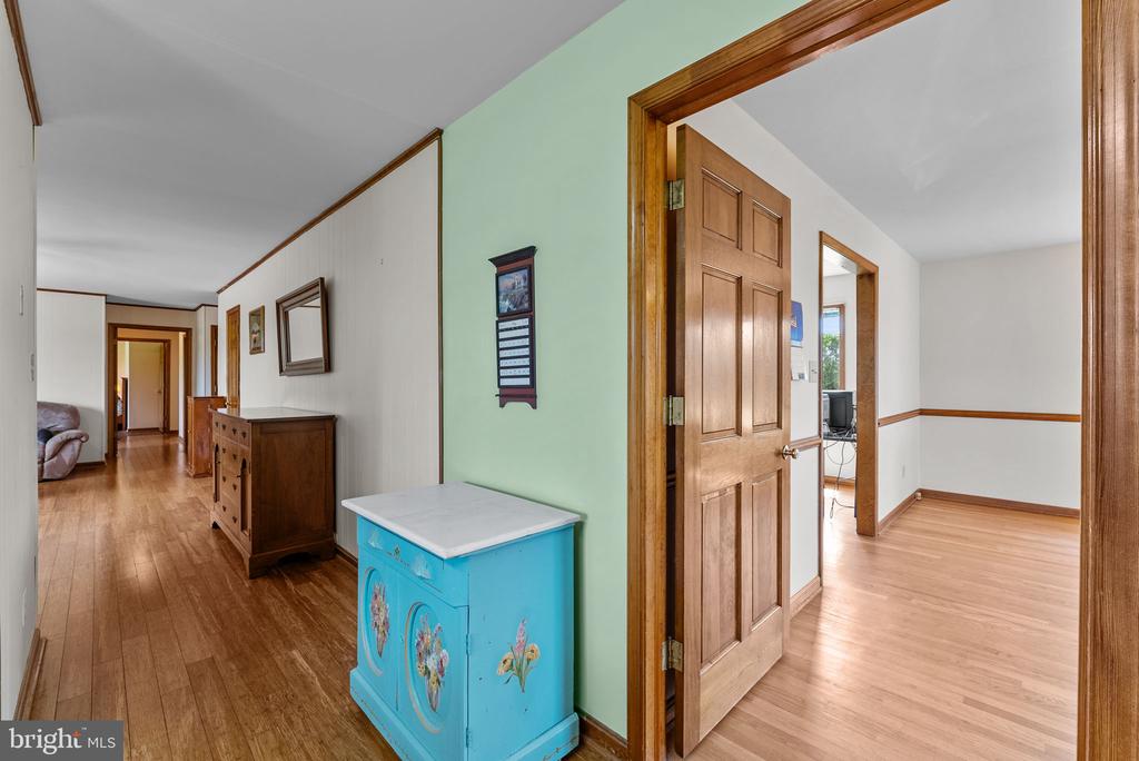 11889 CEMETERY RD, REMINGTON, Virginia 22734, 3 Bedrooms Bedrooms, ,2 BathroomsBathrooms,Residential,11889 CEMETERY RD,VAFQ2022476 MLS # VAFQ2022476