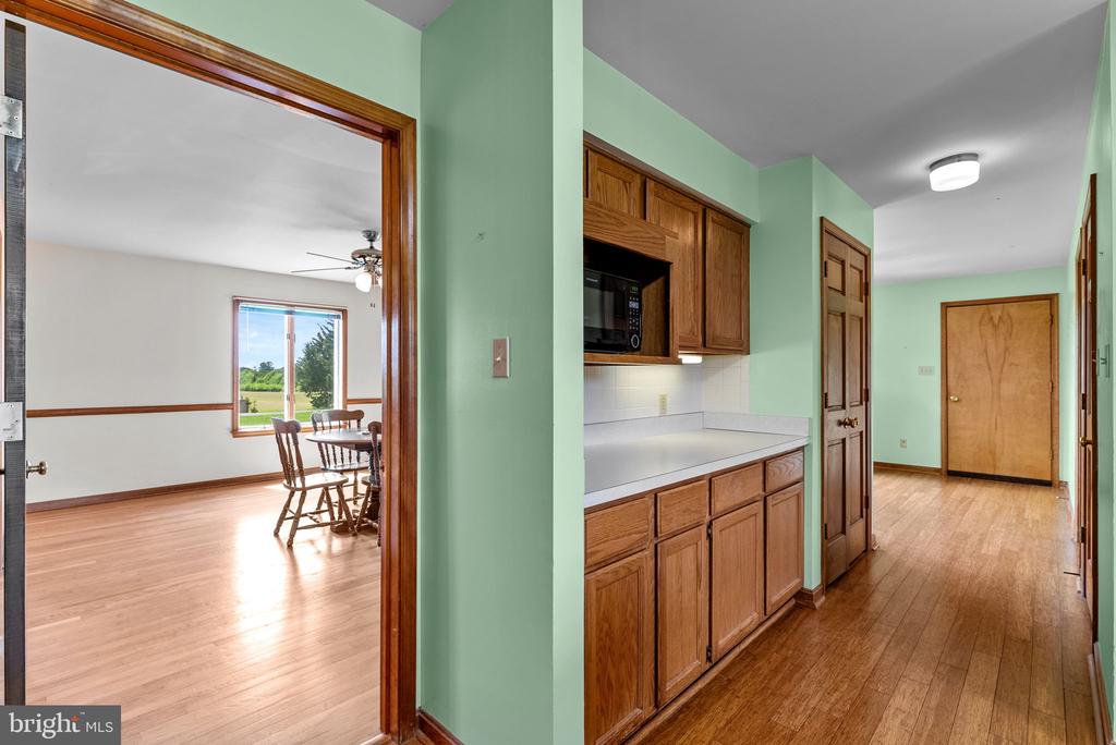 11889 CEMETERY RD, REMINGTON, Virginia 22734, 3 Bedrooms Bedrooms, ,2 BathroomsBathrooms,Residential,11889 CEMETERY RD,VAFQ2022476 MLS # VAFQ2022476