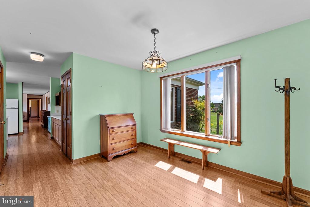 11889 CEMETERY RD, REMINGTON, Virginia 22734, 3 Bedrooms Bedrooms, ,2 BathroomsBathrooms,Residential,11889 CEMETERY RD,VAFQ2022476 MLS # VAFQ2022476