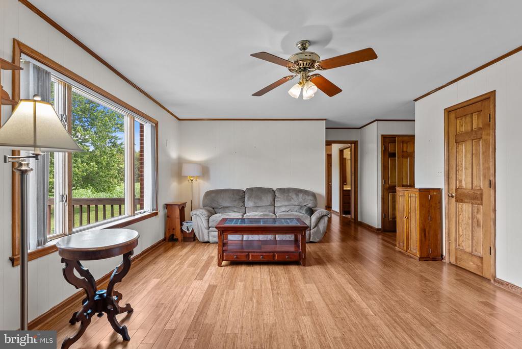 11889 CEMETERY RD, REMINGTON, Virginia 22734, 3 Bedrooms Bedrooms, ,2 BathroomsBathrooms,Residential,11889 CEMETERY RD,VAFQ2022476 MLS # VAFQ2022476