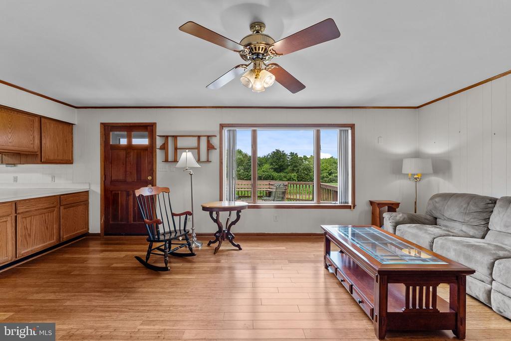 11889 CEMETERY RD, REMINGTON, Virginia 22734, 3 Bedrooms Bedrooms, ,2 BathroomsBathrooms,Residential,11889 CEMETERY RD,VAFQ2022476 MLS # VAFQ2022476