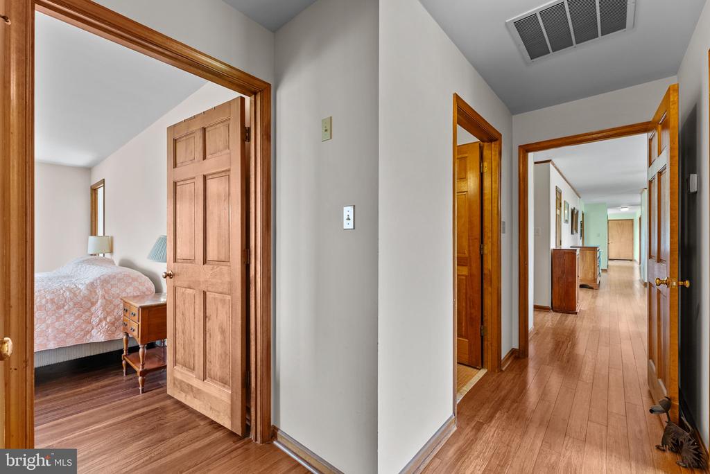 11889 CEMETERY RD, REMINGTON, Virginia 22734, 3 Bedrooms Bedrooms, ,2 BathroomsBathrooms,Residential,11889 CEMETERY RD,VAFQ2022476 MLS # VAFQ2022476