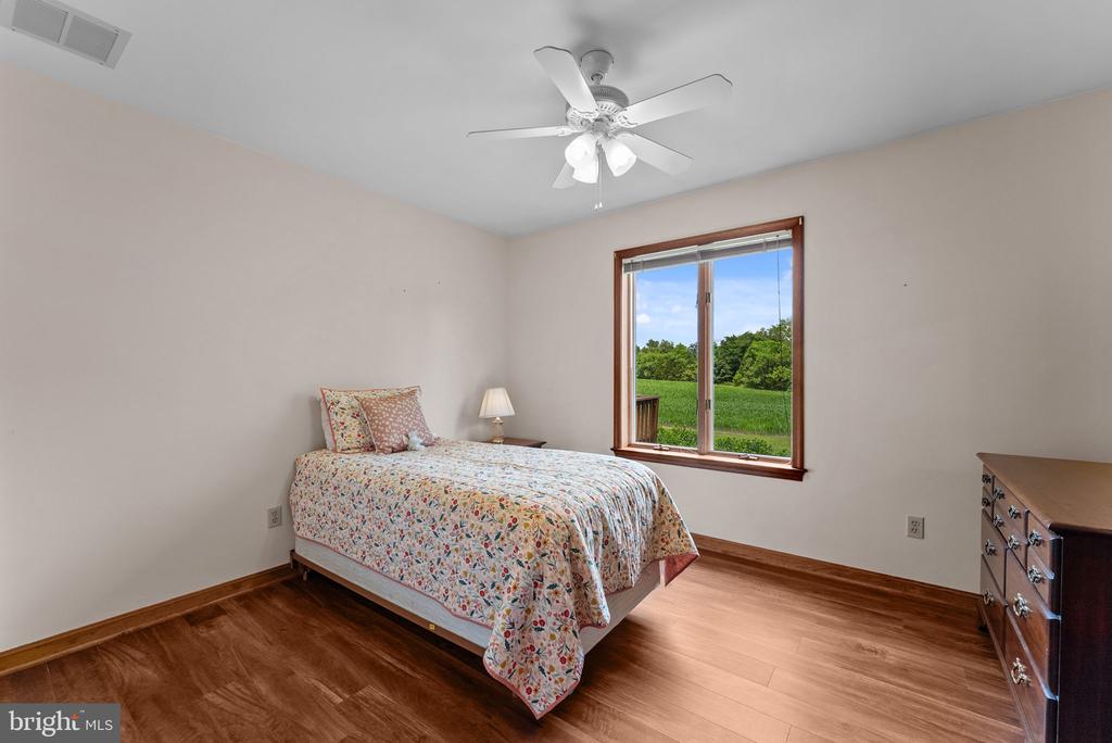 11889 CEMETERY RD, REMINGTON, Virginia 22734, 3 Bedrooms Bedrooms, ,2 BathroomsBathrooms,Residential,11889 CEMETERY RD,VAFQ2022476 MLS # VAFQ2022476