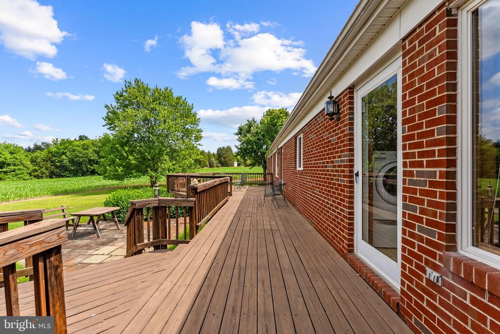 11889 CEMETERY RD, REMINGTON, Virginia 22734, 3 Bedrooms Bedrooms, ,2 BathroomsBathrooms,Residential,11889 CEMETERY RD,VAFQ2022476 MLS # VAFQ2022476