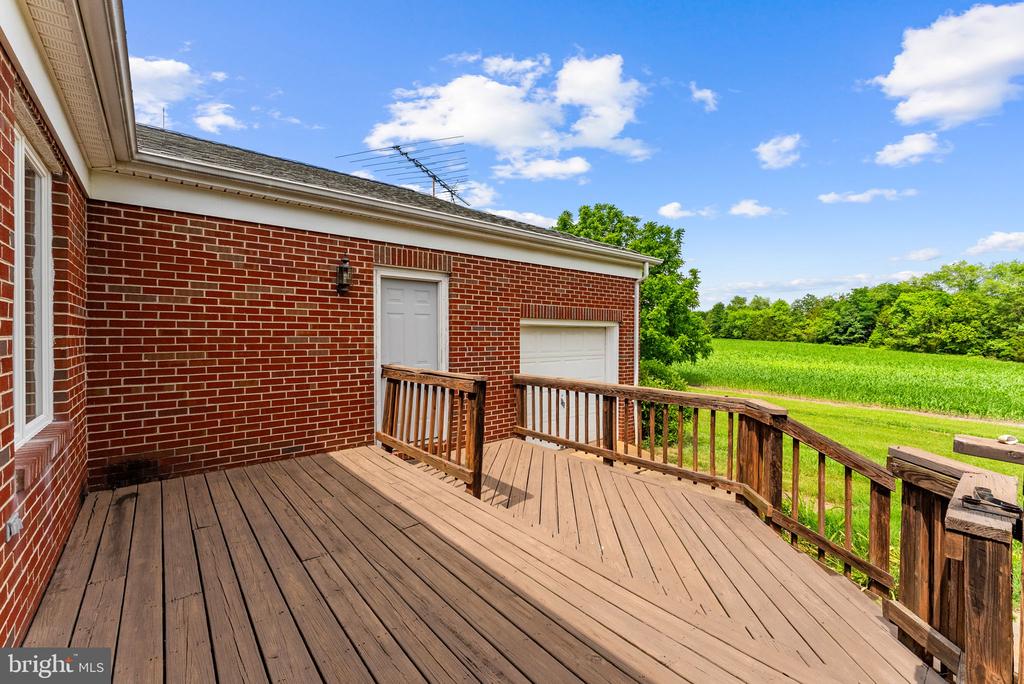 11889 CEMETERY RD, REMINGTON, Virginia 22734, 3 Bedrooms Bedrooms, ,2 BathroomsBathrooms,Residential,11889 CEMETERY RD,VAFQ2022476 MLS # VAFQ2022476