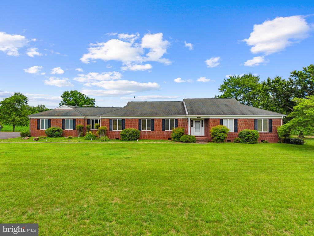 11889 CEMETERY RD, REMINGTON, Virginia 22734, 3 Bedrooms Bedrooms, ,2 BathroomsBathrooms,Residential,11889 CEMETERY RD,VAFQ2022476 MLS # VAFQ2022476