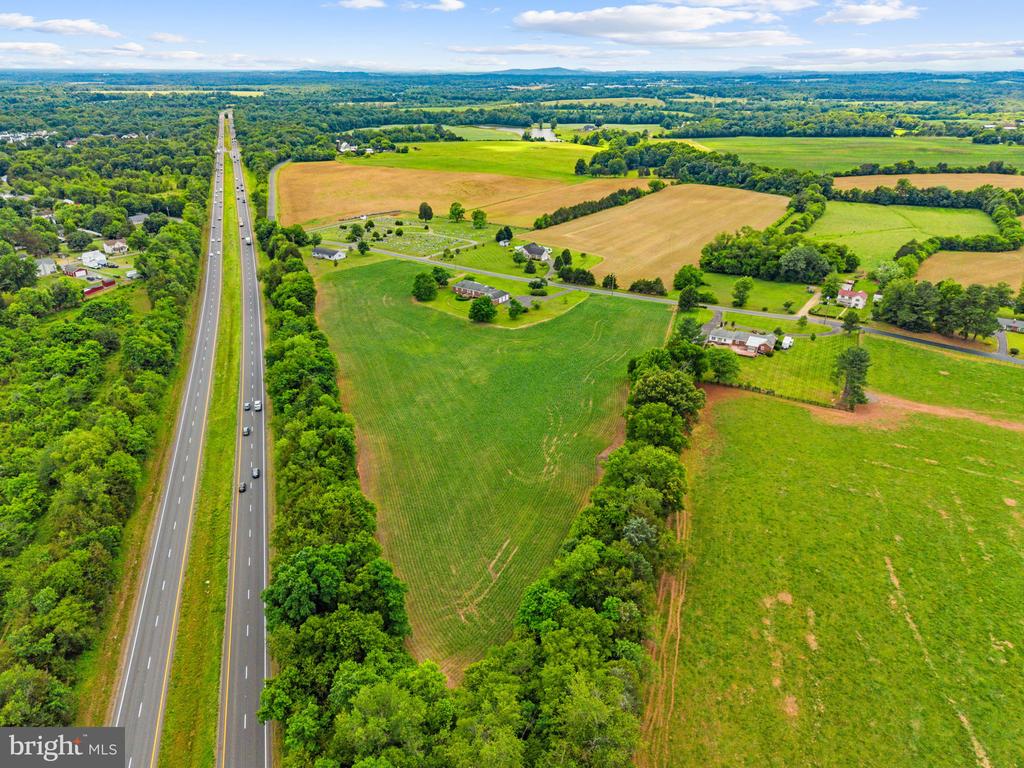 11889 CEMETERY RD, REMINGTON, Virginia 22734, 3 Bedrooms Bedrooms, ,2 BathroomsBathrooms,Residential,11889 CEMETERY RD,VAFQ2022476 MLS # VAFQ2022476